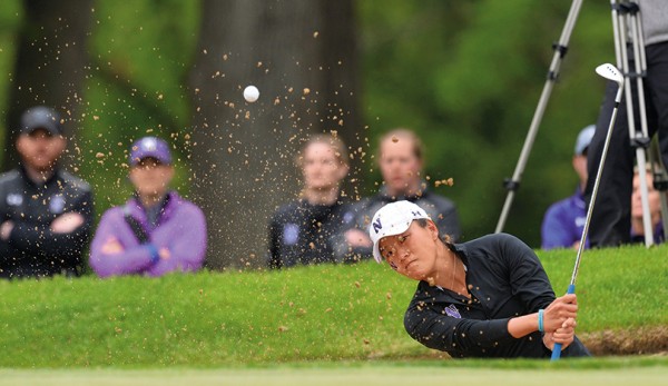 hannah kim blasts out of a bunker