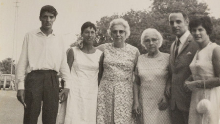 A black and white photograph of Mokyr and his family when he was a young man. 